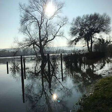 Grande Maison En Bord De Seine, 1h 15de Paris *
